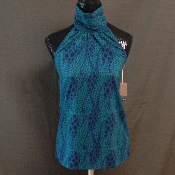 Tucker Tops - LAST CALL { Tucker Halter Top } XS- NEW