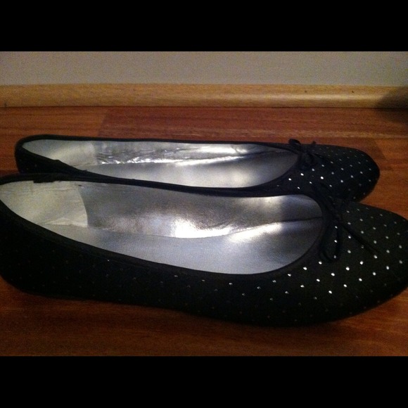 Black Flats
