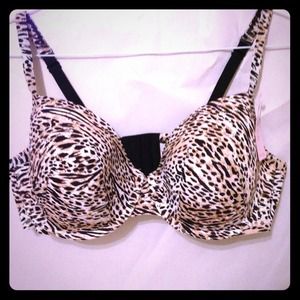 NWT lane bryant t-shirt bra cacique 40 DD