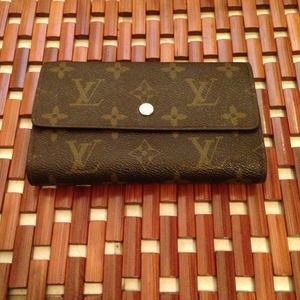 LV wallet