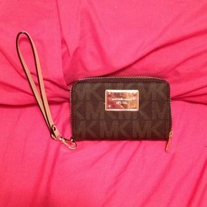 ❤SOLD❤ Michael Kors iPhone 5, 4S, and 4 Phone Case