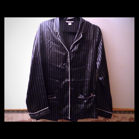 Victoria's Secret Pajama set!