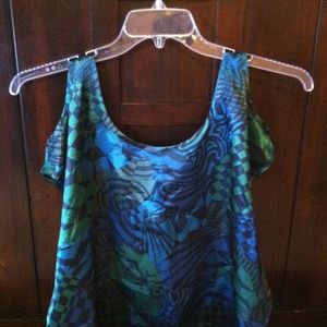Open Shoulder Retro blouse