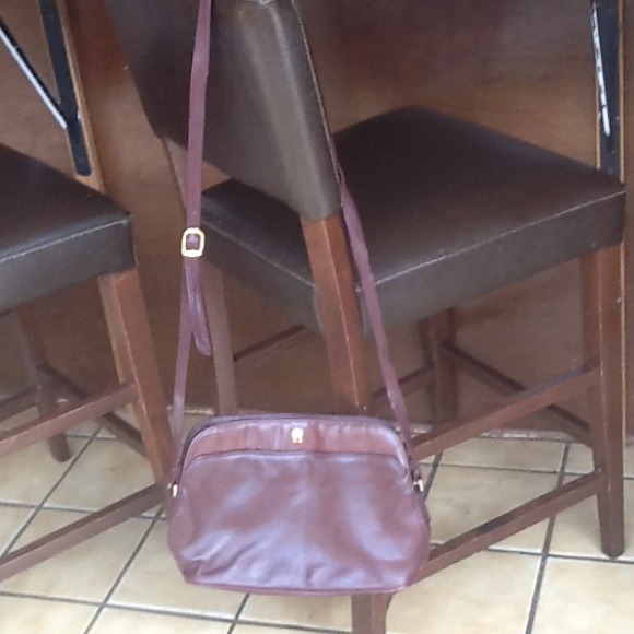 Authentic Etienne Aigner genuine leather purse