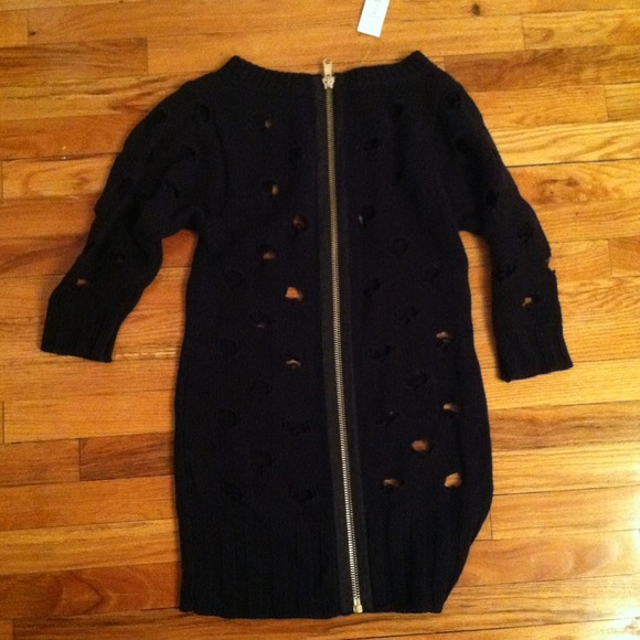 Nwt black long sleeve Bebe cut out dress size p/s - Picture 2 of 2