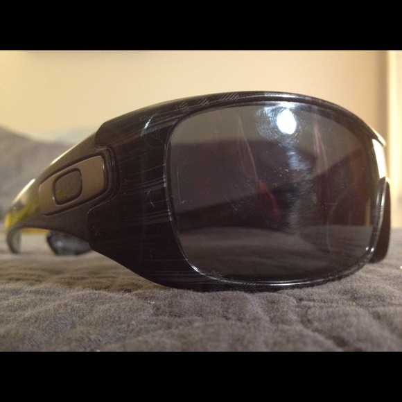 ❌Sold❌Oakley Antix Sunglasses❌sold❌ - Picture 2 of 4