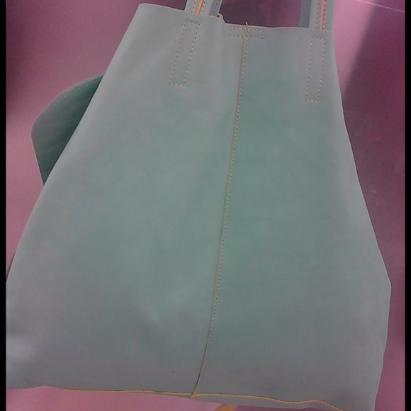 SOLD!!!!!!! - Picture 2 of 4