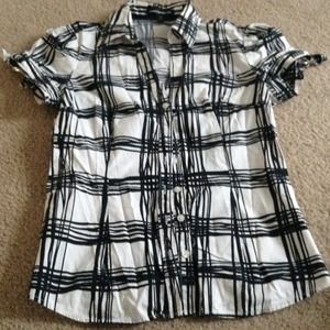 Short sleeve shirt by express