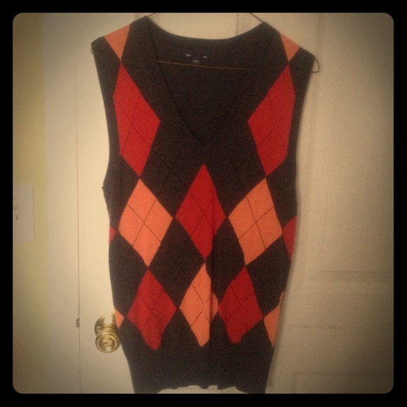GAP Argyle V-Neck Sweater Vest