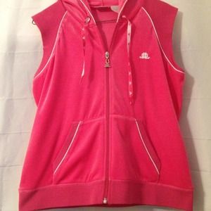 Jennifer Lopez (JLO) pink velour vest