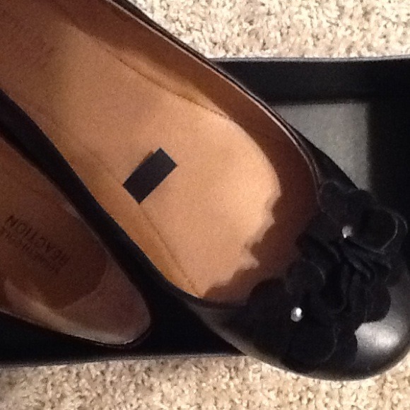 Kenneth Cole Shoes - Shoes/2 Pairs