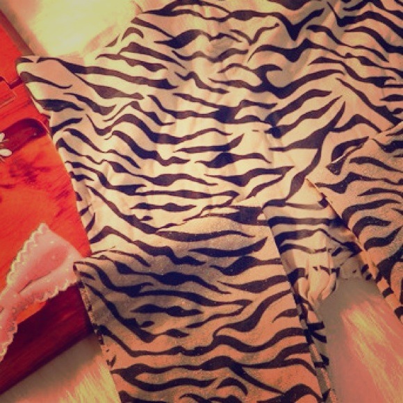 Sparkle series- zebra print tights