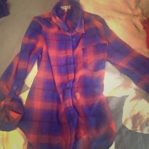 @quartwood Sheer plaid shirt and nike 6.0 shirt