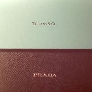 💥💥💥ReSErVED💥💥💥Authentic Tiffany sunglass box