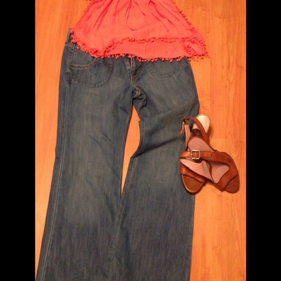 HOLD~~~Old Navy Flirt 8 regular trouser jeans