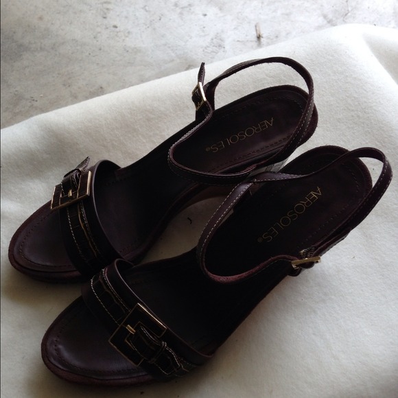 Aerostote shoes