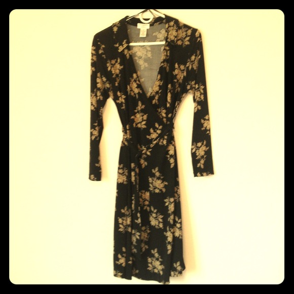 💎SOLD💎 Beautiful Wrap Dress