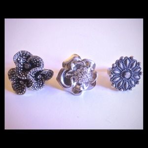 ONLY💍 $25 for ALL rings