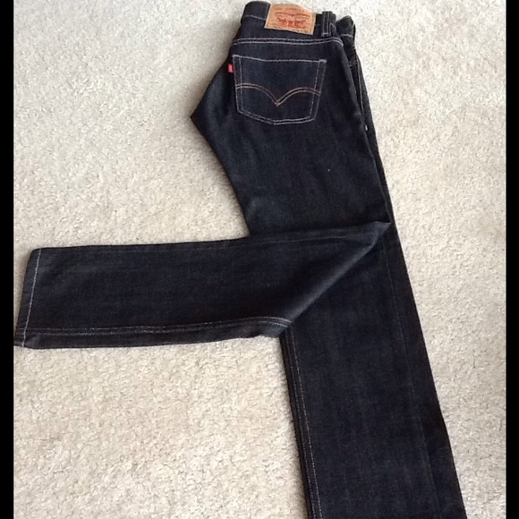 Price reduced! Very Cute Straight Leg 511 Jeans!!!