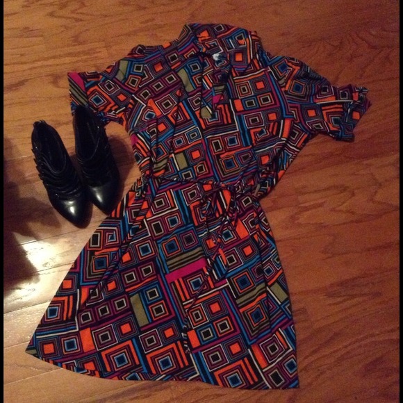 REDUCED! 3/4 sleeve, 16W...super cute!