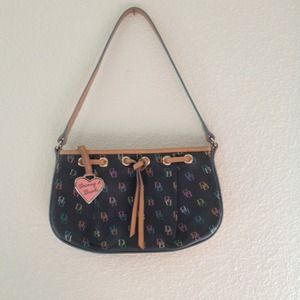 Dooney & Bourke purse