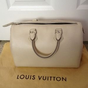 No longer for sale⚡Authentic louis vuitton