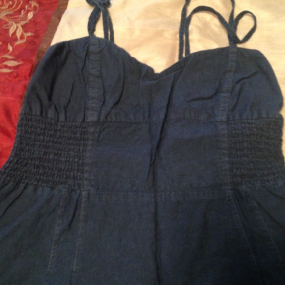 Timeless denim dress - Picture 2 of 3