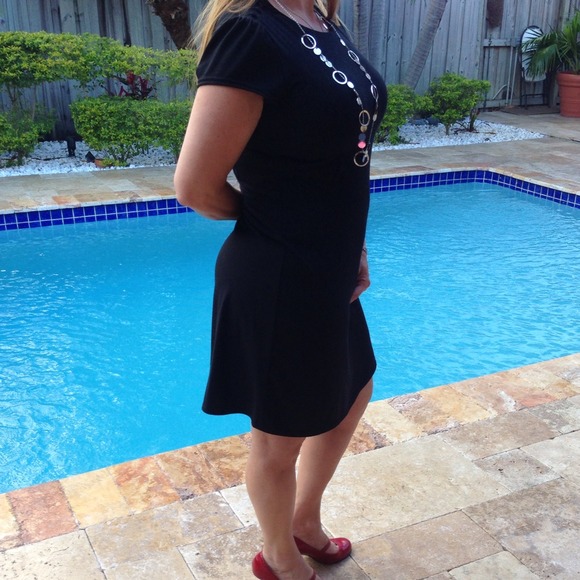 🎀Little Black Dress🎀 - Picture 2 of 3