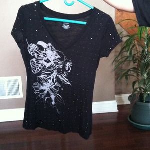 Black T shirt