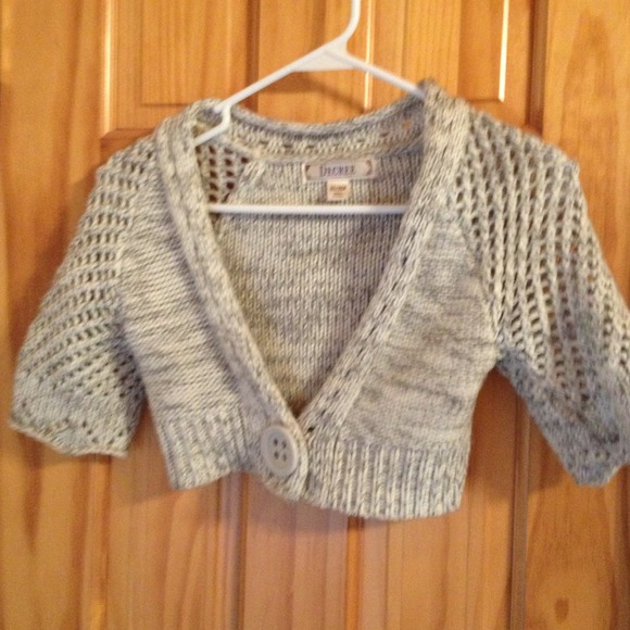 Light grey sweater