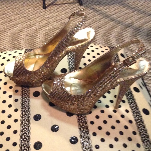 Madden Girl Gold Multi Stiletto Sz 10 - Picture 2 of 4
