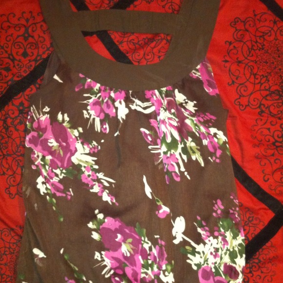 Studio y floral dress rank size large