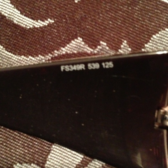 Authentic rhinestone Fendi Sunglasses - Picture 4 of 4