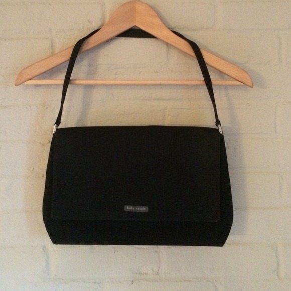 kate spade Handbags - Vintage Kate Spade Black Purse