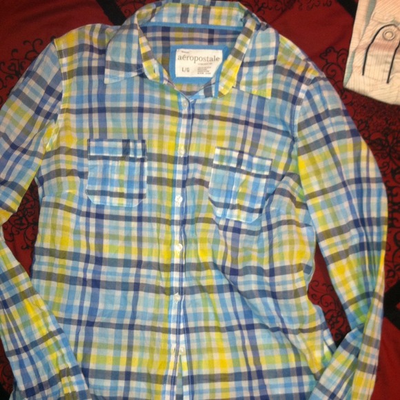 Button up large Aeropostale shirt