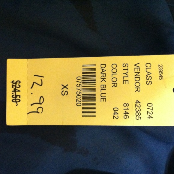 NWT Razor-back Cami - Picture 2 of 4