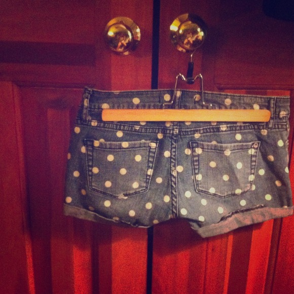 Bullhead polka dot short.