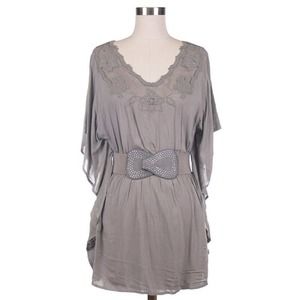 Kimono sleeve lace belt top