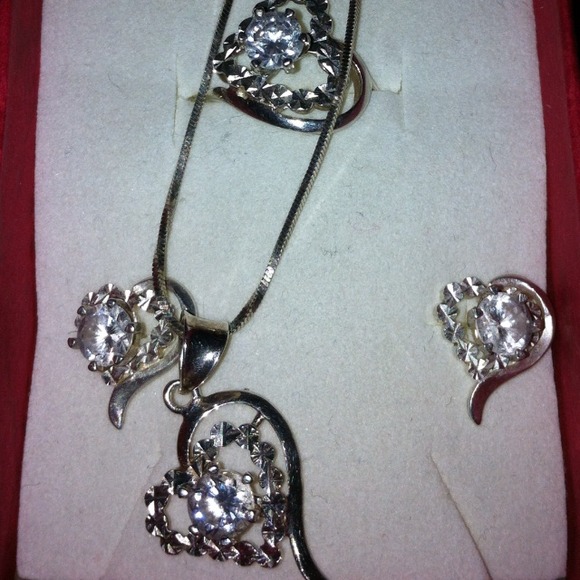 ((Reduced)) Set of silver jewelry 925