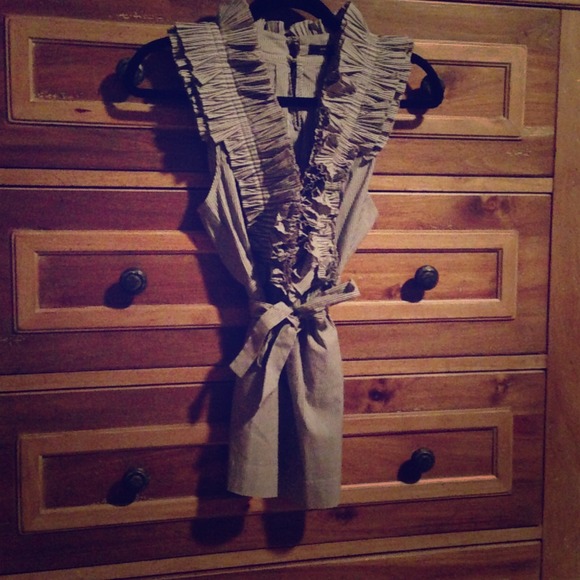 Sleeveless Ruffle Top