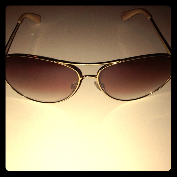 These Marc Jacob aviators are AMAZING!