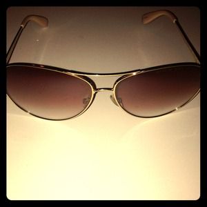 These Marc Jacob aviators are AMAZING!