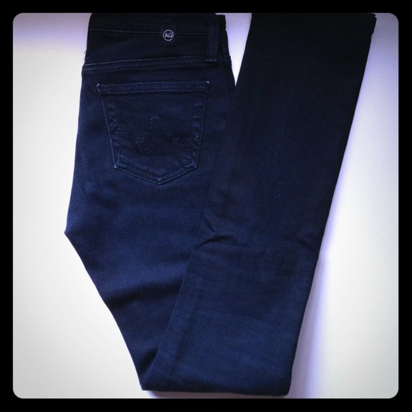 !!!SOLD!!! Authentic AG Denim (skinny straight)