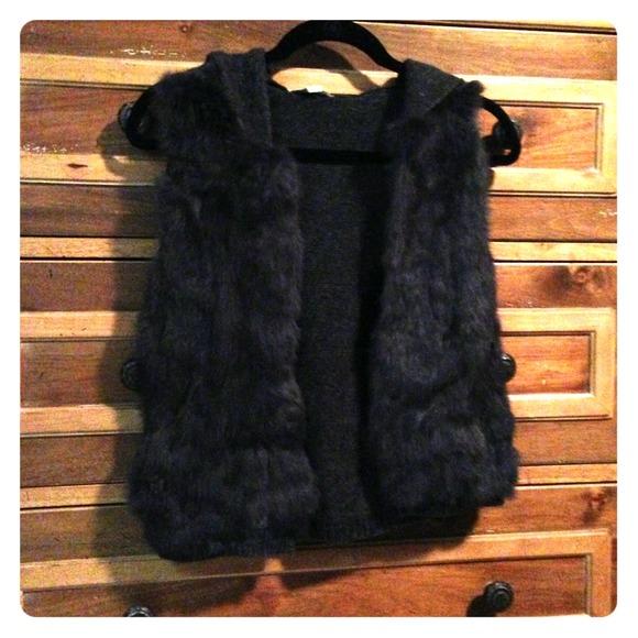 Knit and Rabbit Fur Vest