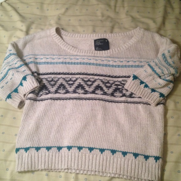 3/4 sleeve white sweater