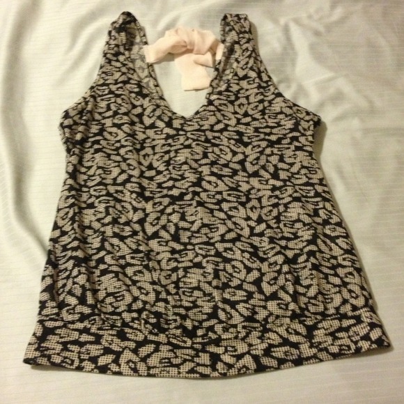 SOLD-Top