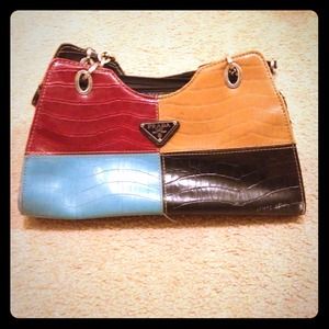 MAKE OFFER: Purse