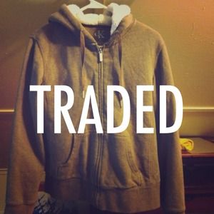 ⛅REDUCED!🐏Calvin Klein zip-up hoodie