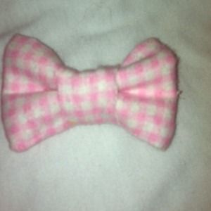 Pink & white checkered  hair bow!