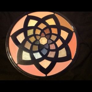 Stila Dream In Full Color Pallet